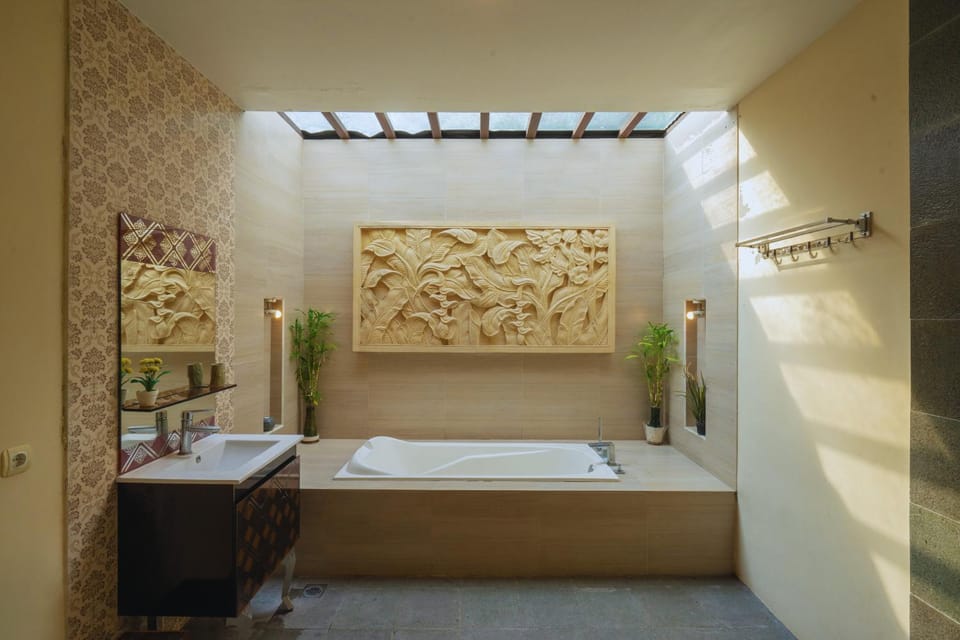 Bathroom, Bath