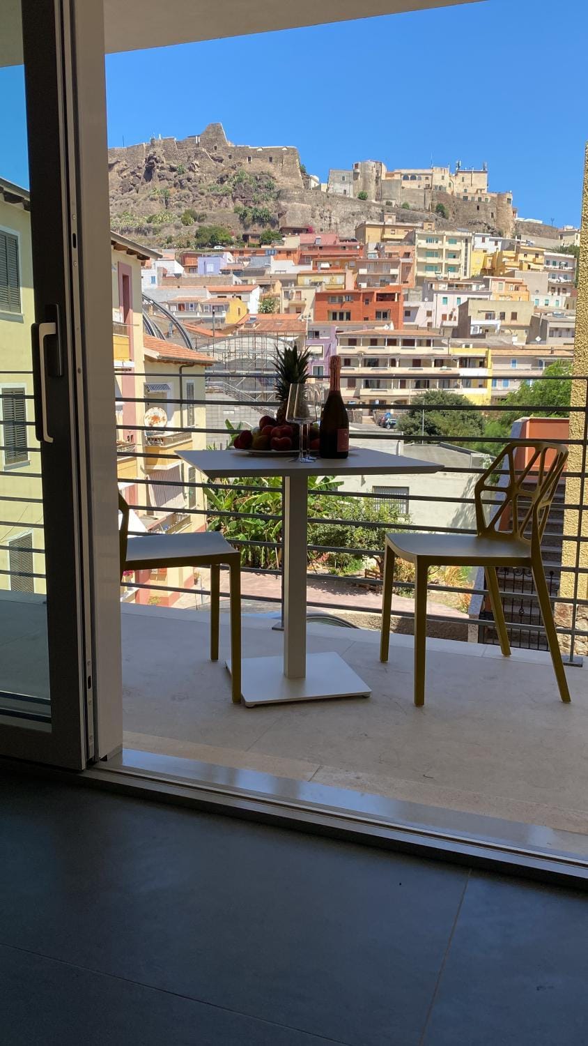 Patio, Natural landscape, View (from property/room), Balcony/Terrace, City view