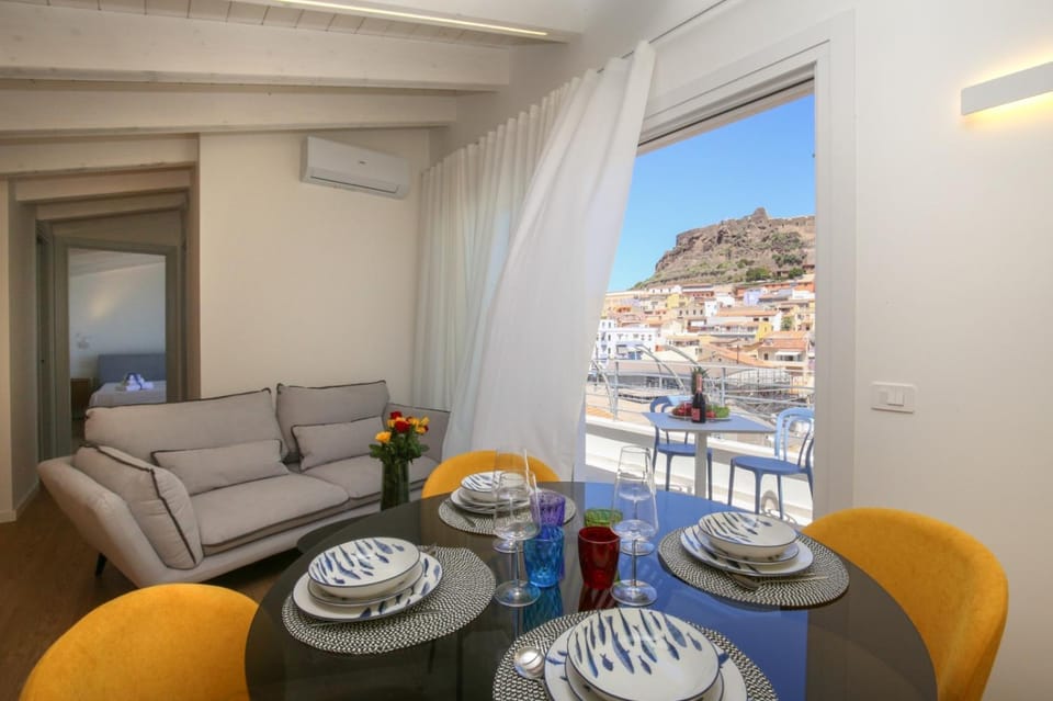 Natural landscape, View (from property/room), Balcony/Terrace, Living room