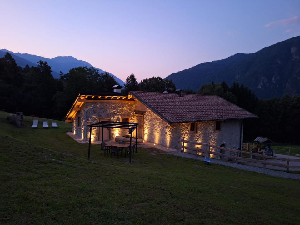 Country Life Chalet Farm Stay in Province of Brescia