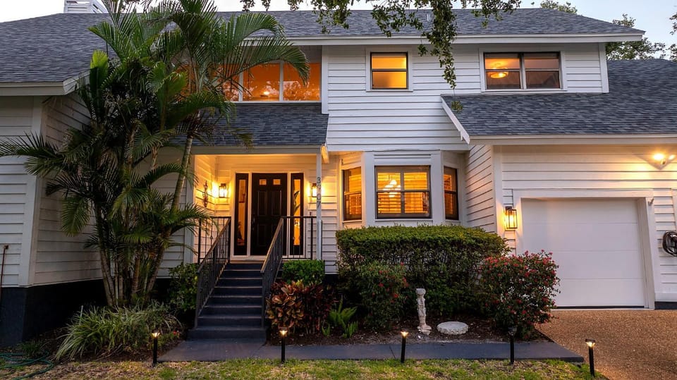 Property building, Garden