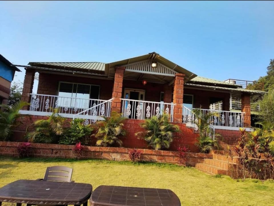 Akhade's Valley Villa Villa in Mahabaleshwar