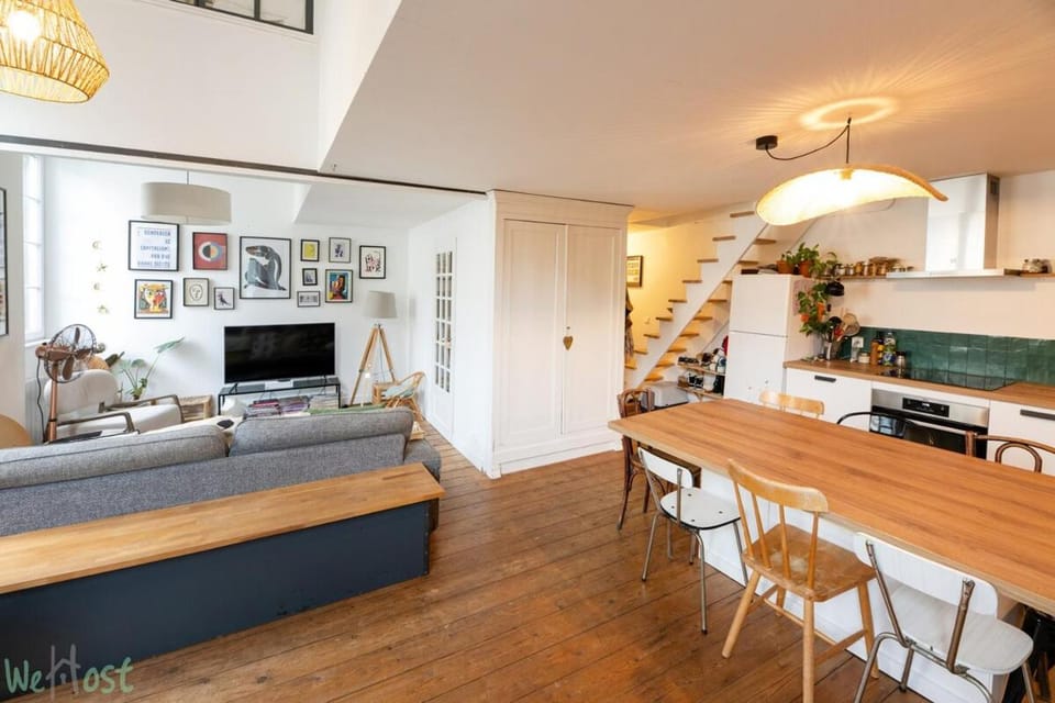 Magnificent Duplex - Historical Center Apartment in Bordeaux
