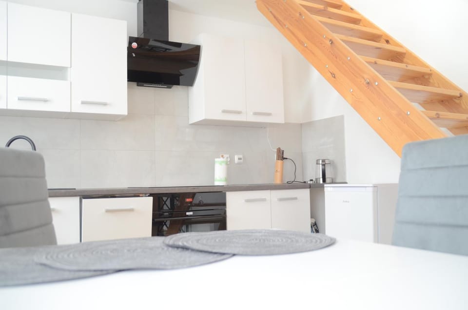 Kitchen or kitchenette, Dining area, stove, kitchen