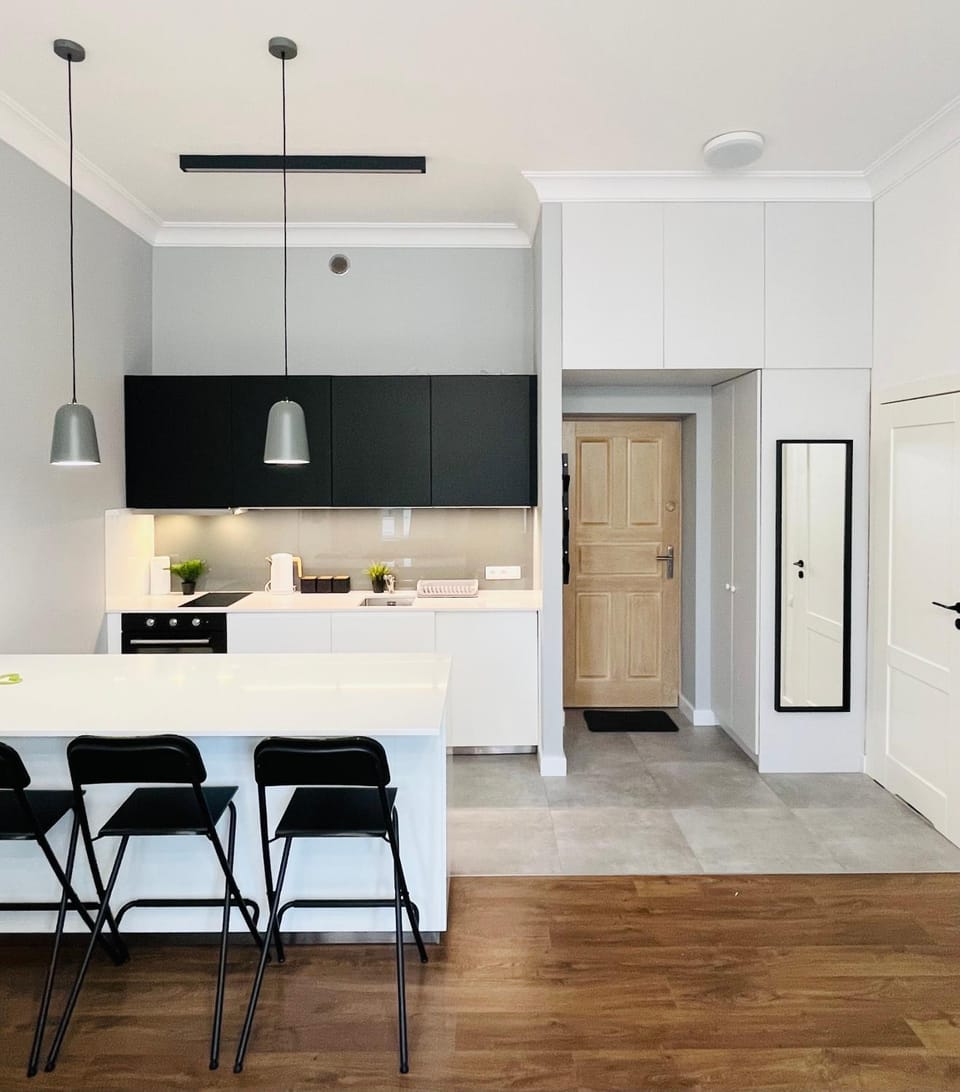 Kitchen or kitchenette, Dining area, oven, pet friendly, stove