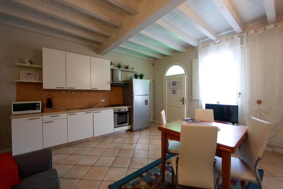 Apt 5 Borgo Lago di Garda Apartment in Province of Brescia
