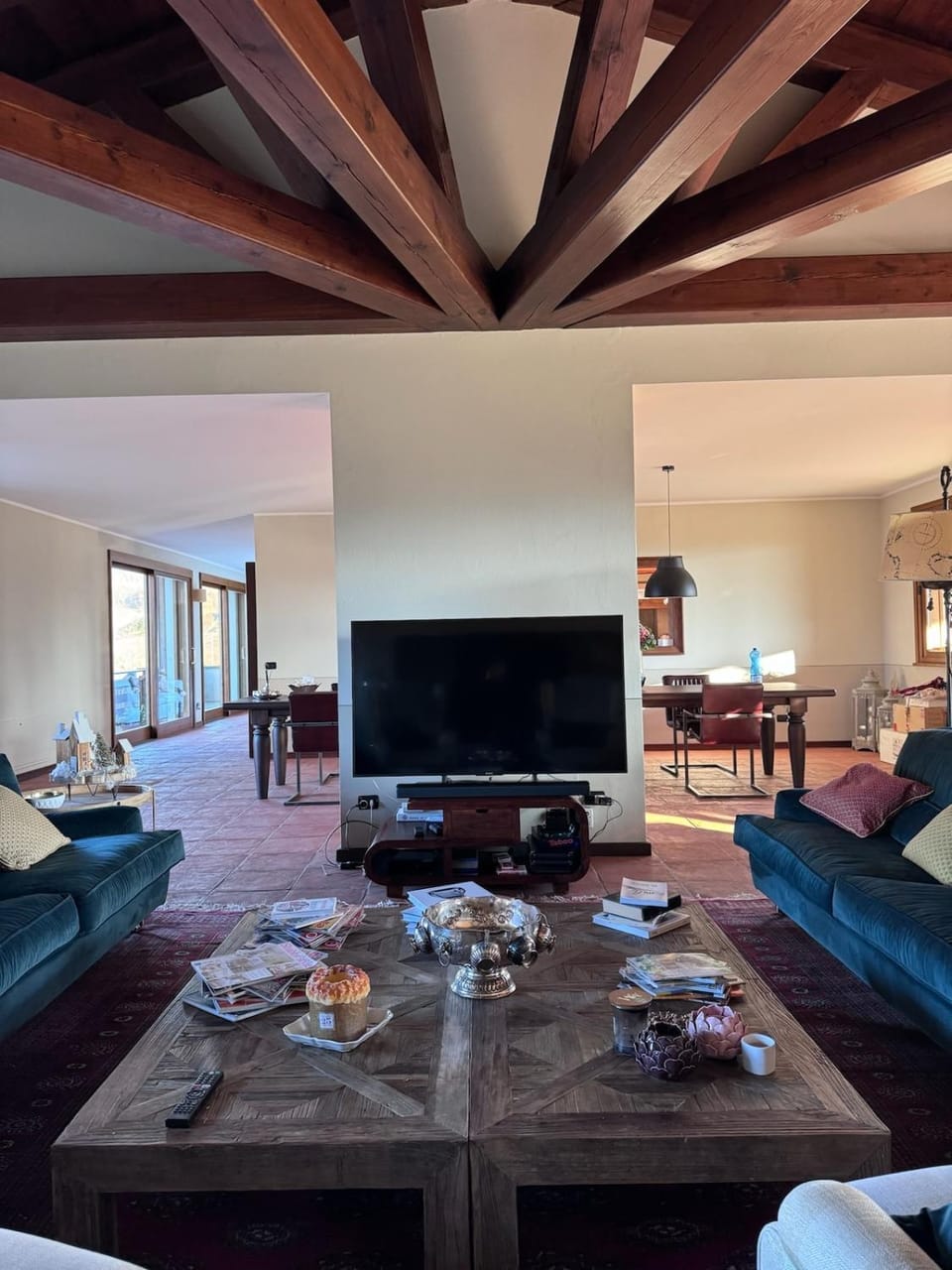 Communal lounge/ TV room