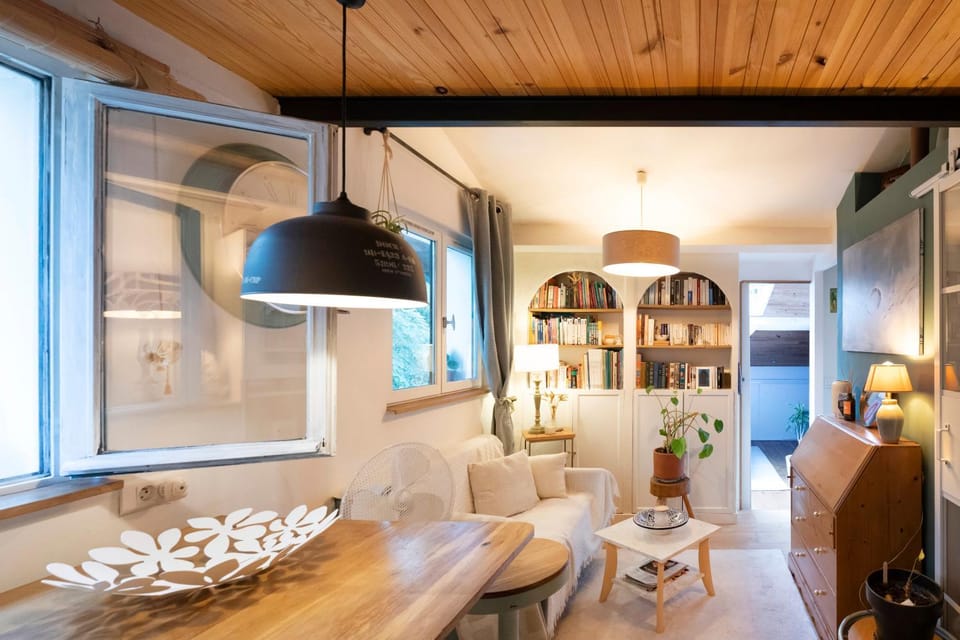 Property building, Living room