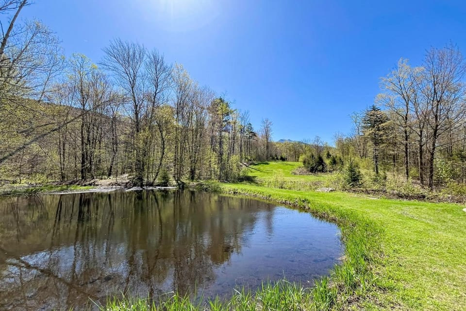 Wandering Trails Retreat House in Underhill