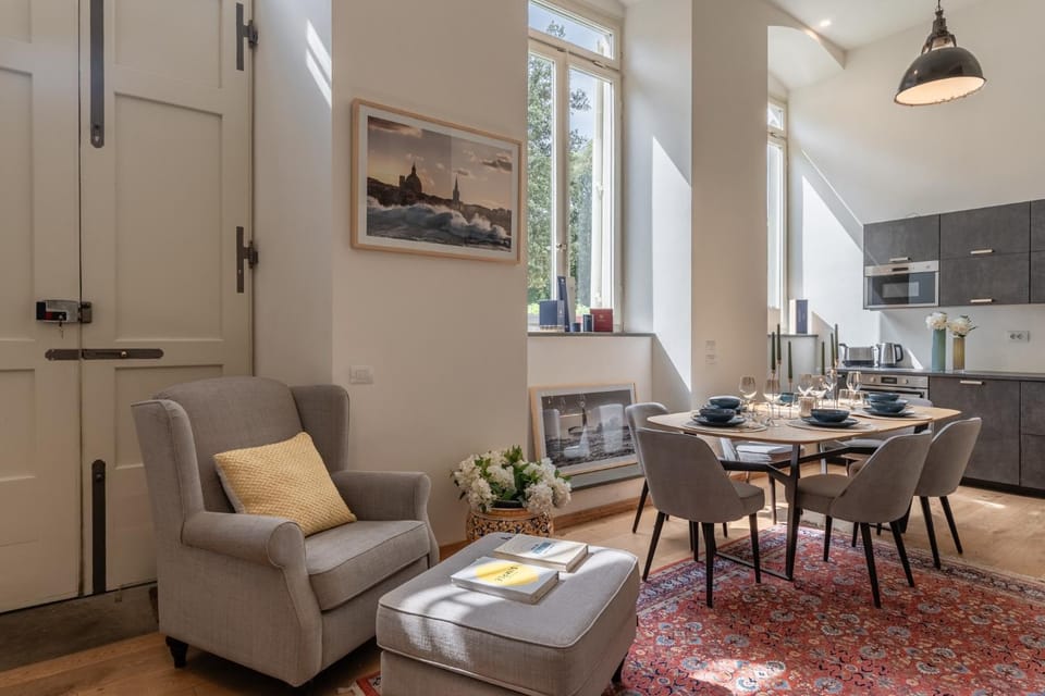 Property building, Living room