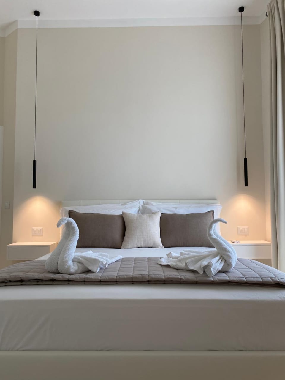 Golden Round Palace Apartment in Rome