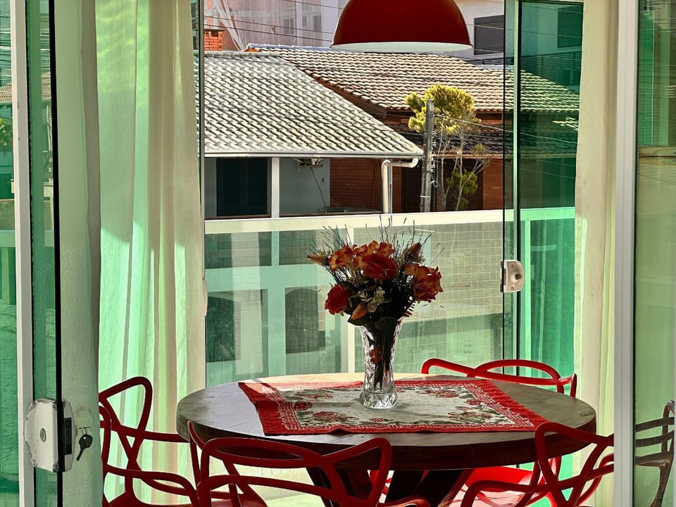 B100 - Apto para aluguel perto da praia 08 pessoas Apartment in Porto Belo