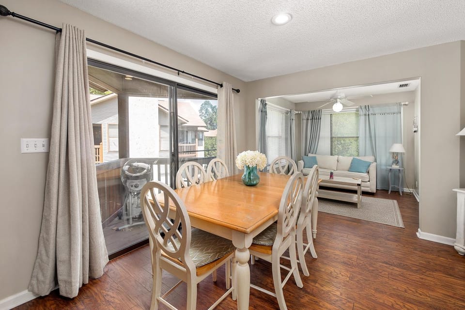 Harbour Oaks #508 House in Demere Park