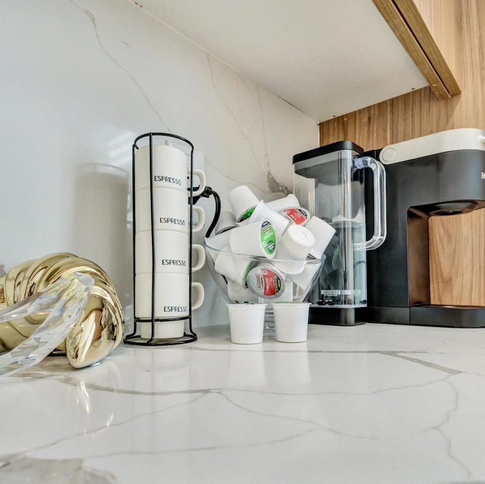 Coffee/tea facilities