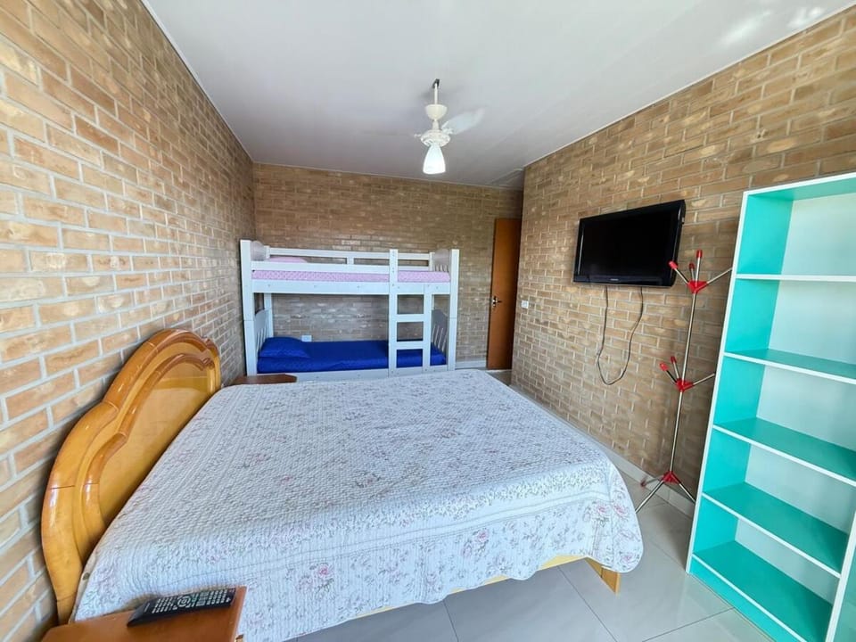 Casa Ipanema 150 metros da praia House in State of Paraná