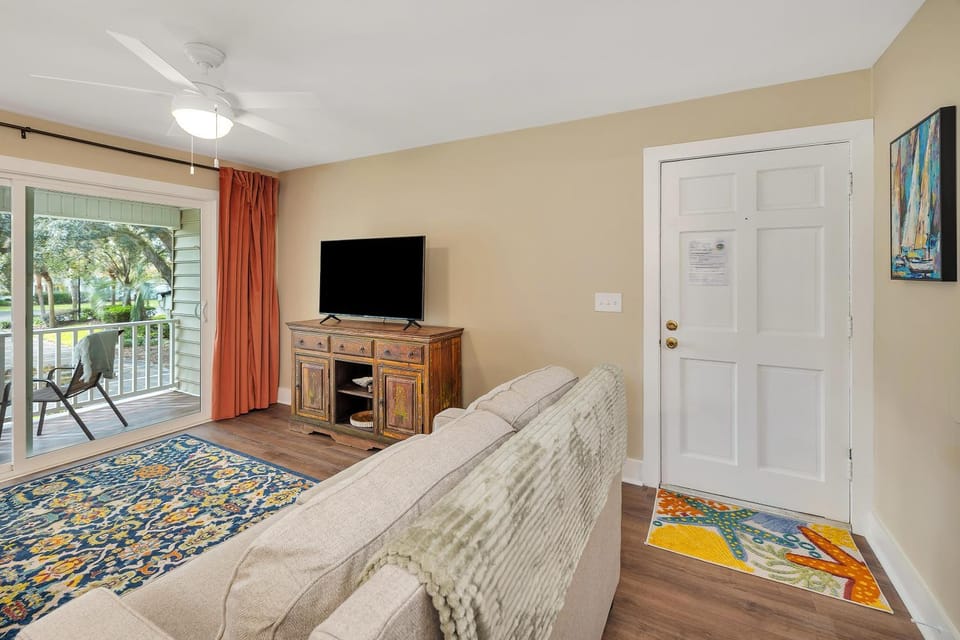 Ocean Walk L8 House in Mallory Park