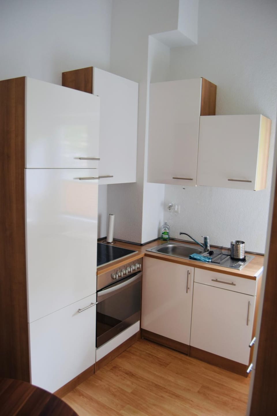 Kitchen or kitchenette, stove, kitchen