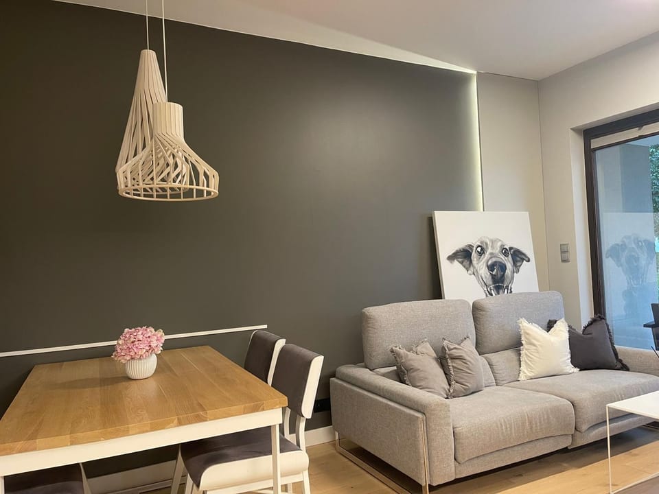 Communal lounge/ TV room, Living room, Seating area, Dining area