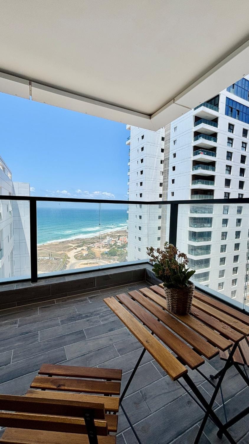 Blue Bay Apartment in Netanya