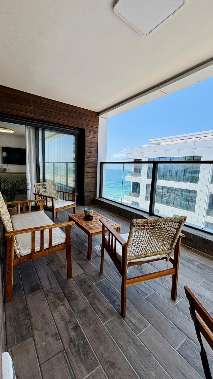 Blue Bay Apartment in Netanya