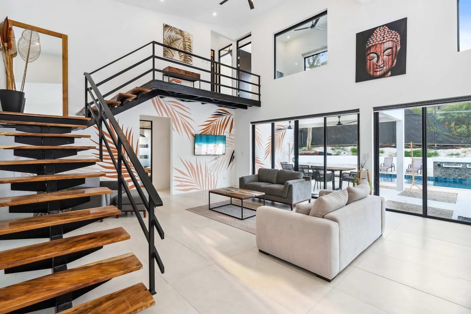 Living room, Pool view