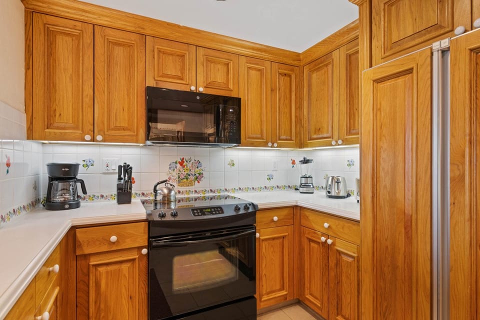 Lodge Tower 386 Two Bedroom Residence Apartment in Vail