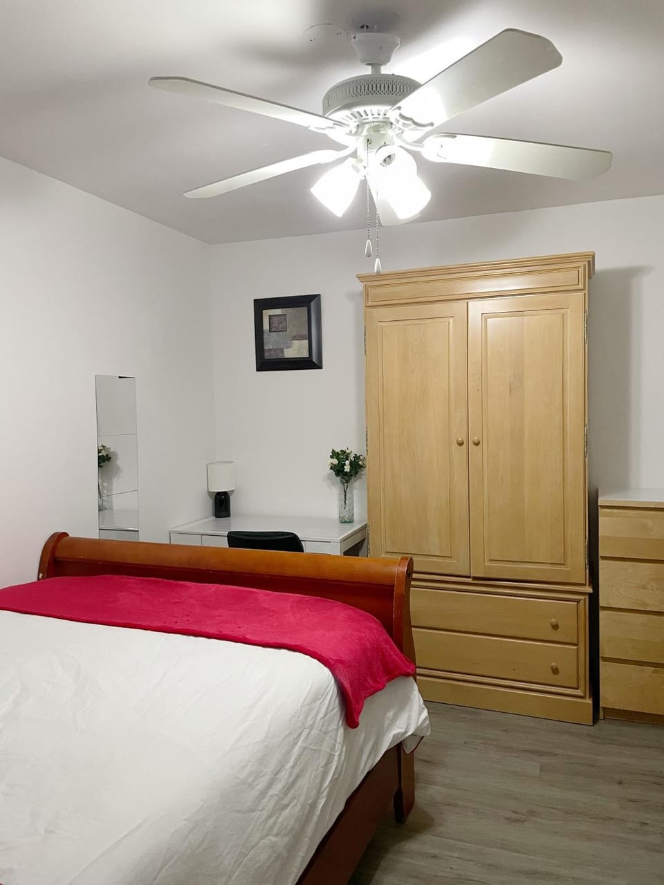 Bed, Photo of the whole room, Bedroom, wardrobe