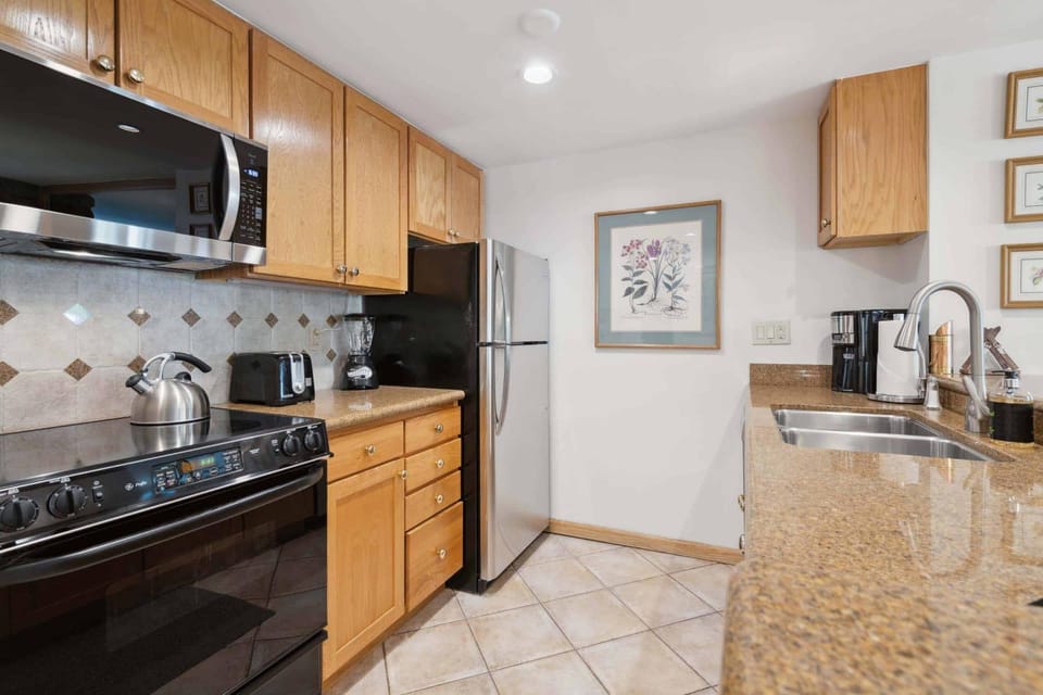 Lodge Tower 394 One Bedroom Residence Apartment in Vail