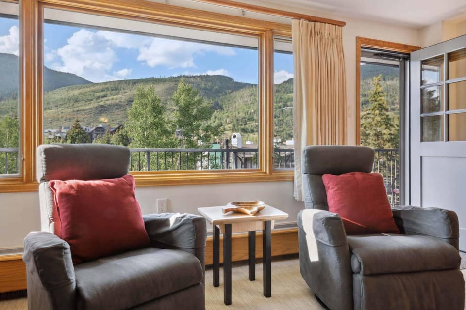 Lodge Tower 394 One Bedroom Residence Apartment in Vail