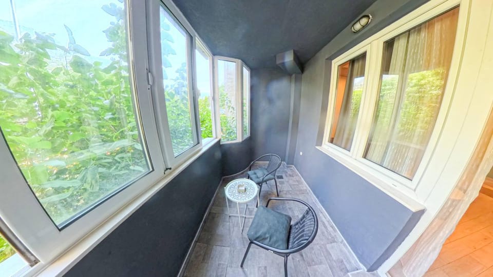 Day, Balcony/Terrace