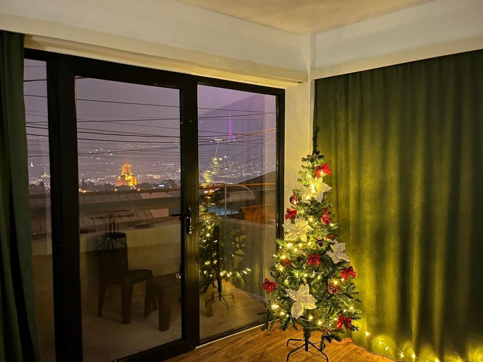 Night, View (from property/room), Balcony/Terrace