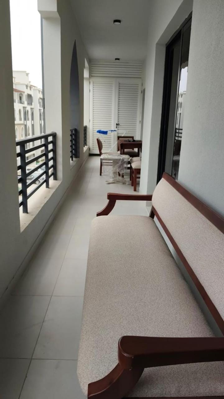 3 bedroom apartment, in Murooj Al Zain complex Apartment in Oman