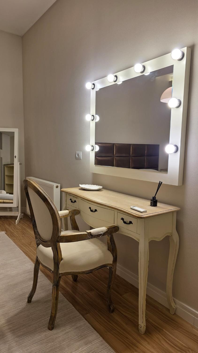 Sam's Penthouse in Pristina - with parking garage Apartment in Europe