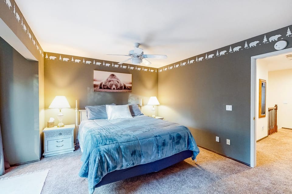 Bed, Bedroom