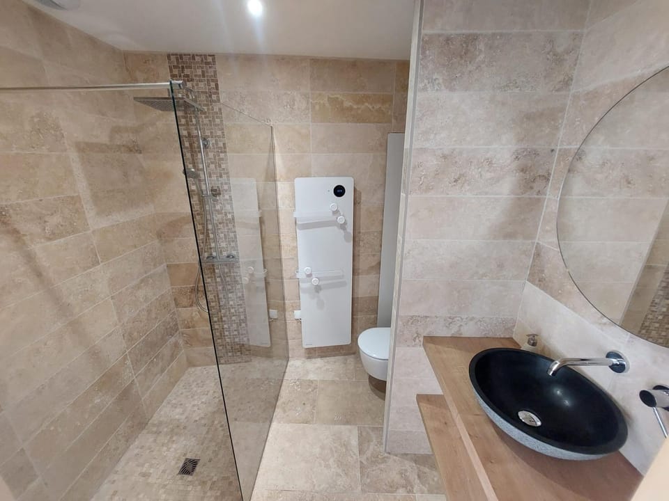Shower, Bathroom