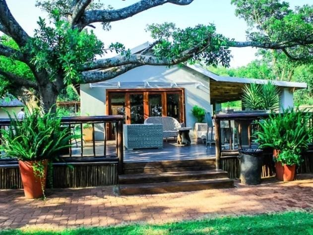Harnham Mountain Lodge Bed and Breakfast in South Africa