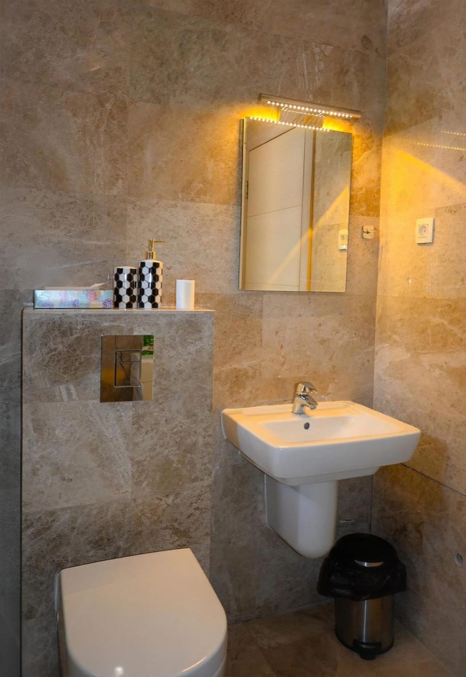 Toilet, Bathroom