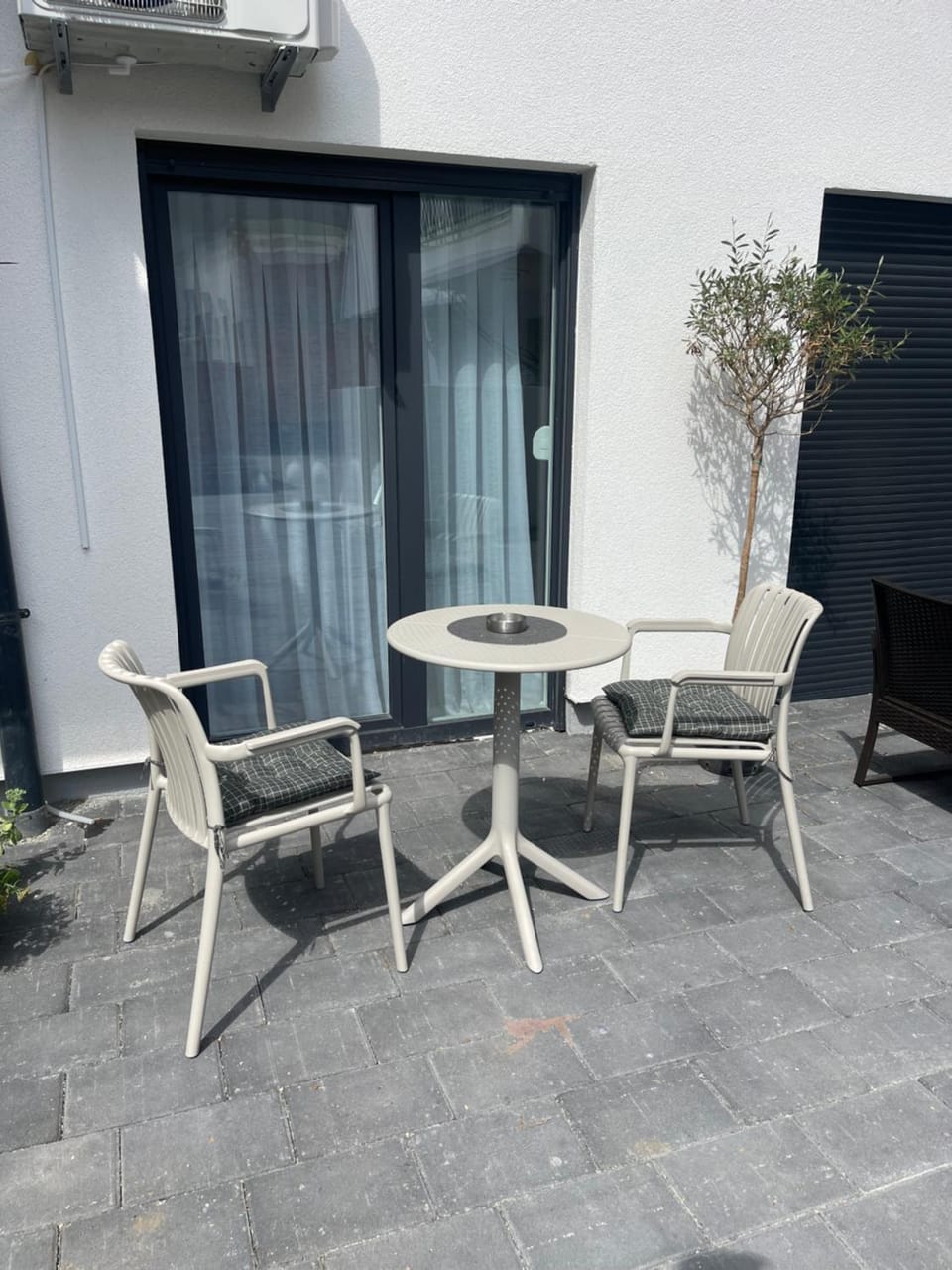 Property building, Balcony/Terrace