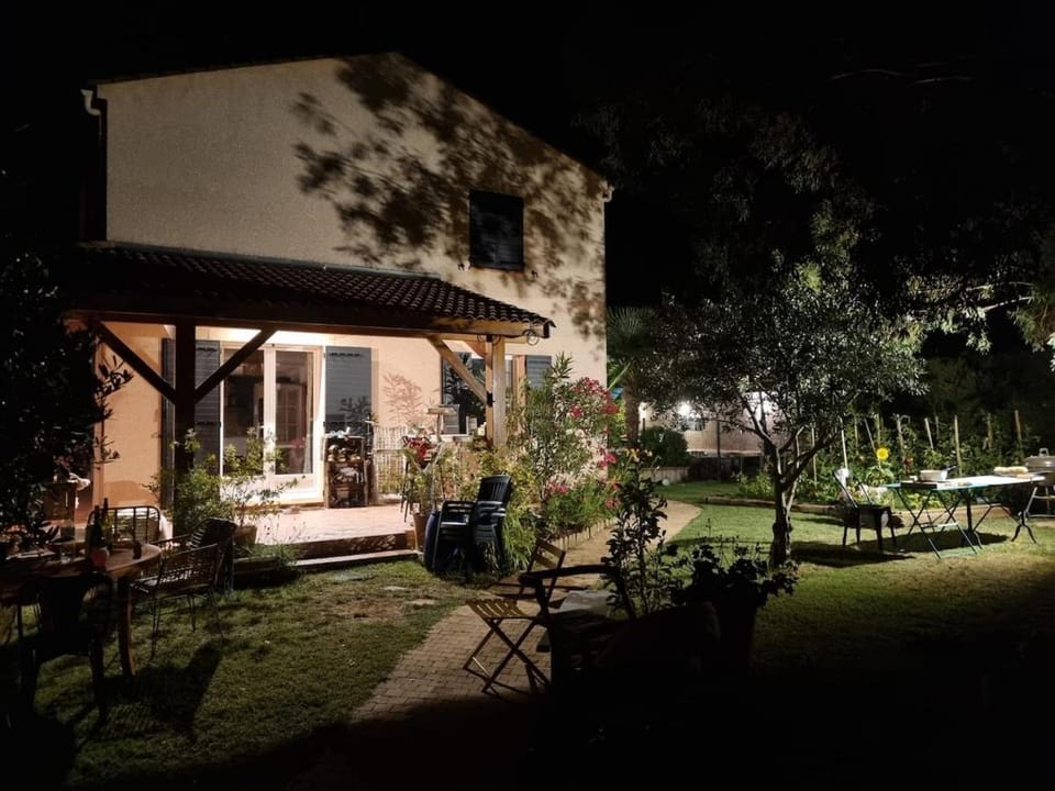 Beautiful villa with pool in Provence Villa in Sisteron