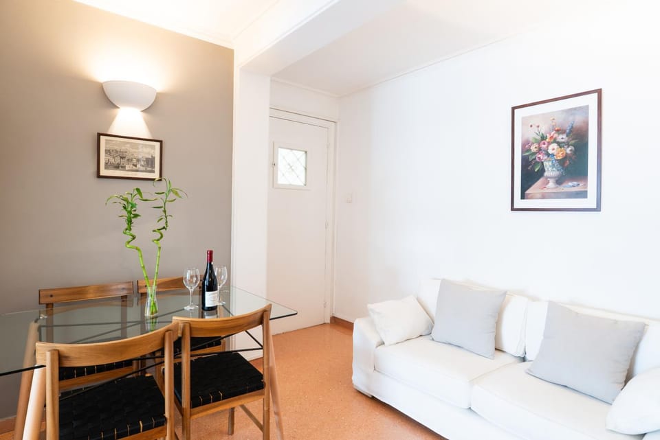 Syntagma square, 60sqm Fancy apartment Apartment in Athens