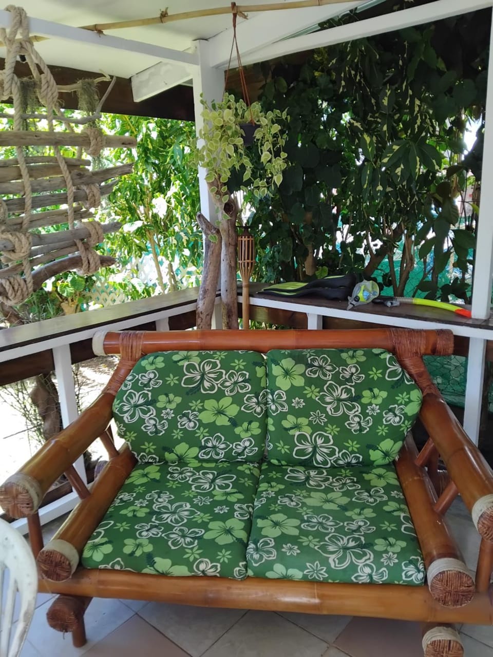 La maison du Lac House in Moorea-Maiao