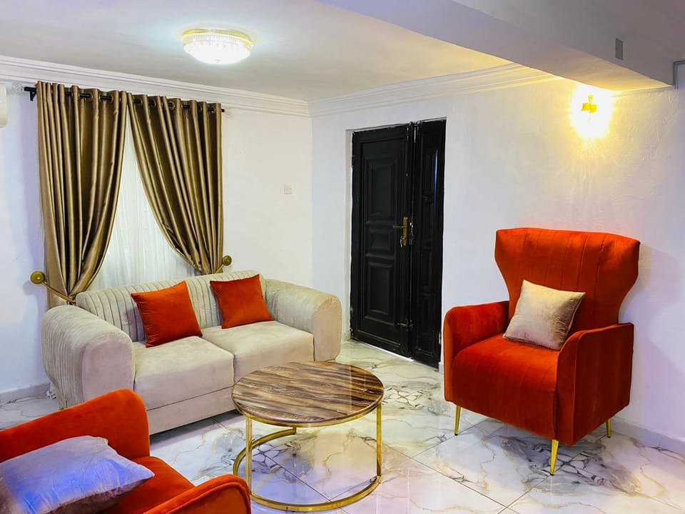 Luxury and affordable 2bedroom flat in Lagos, 247light,WiFi Apartment in Lagos
