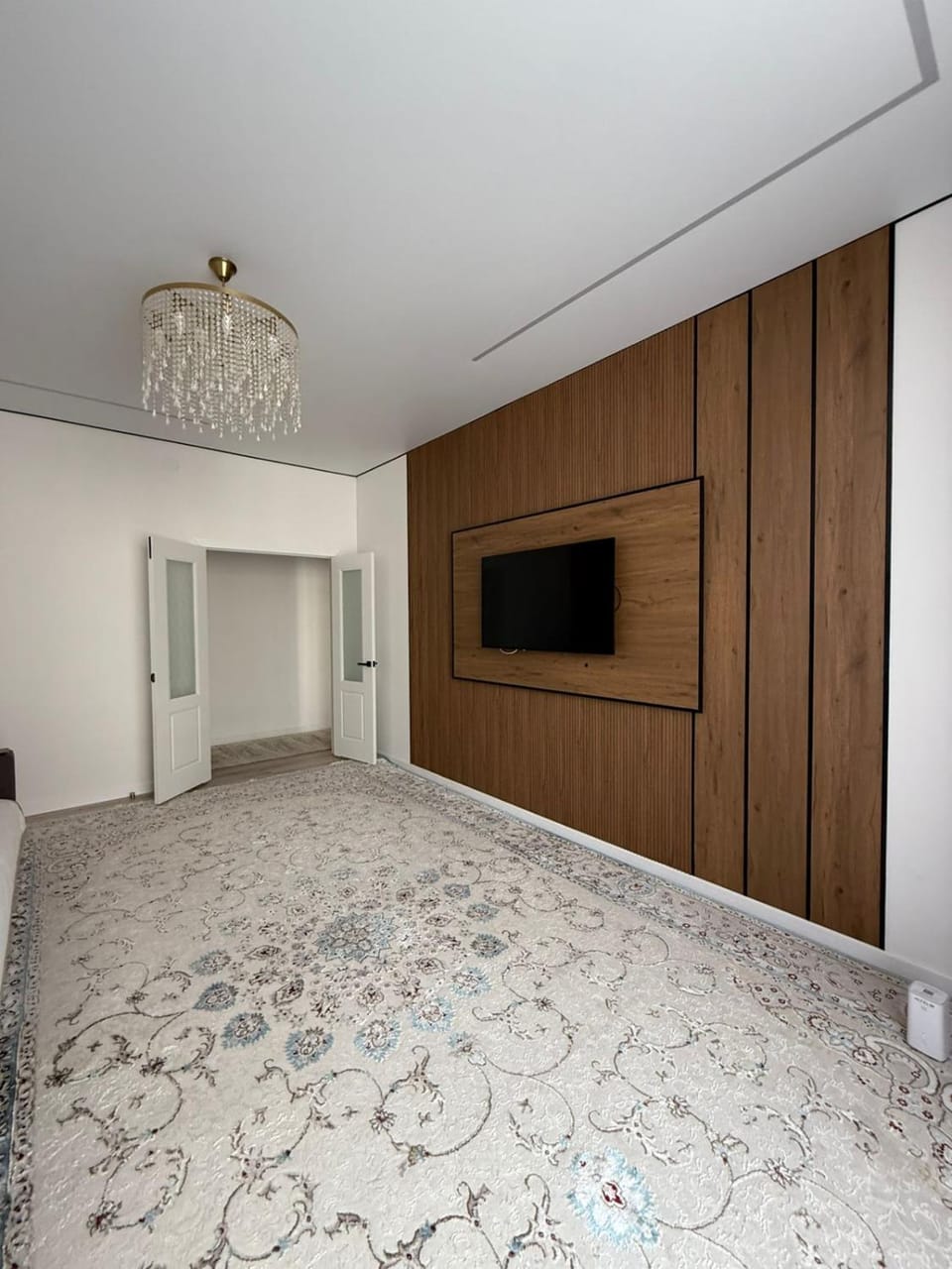 Просторная и большая двухкомнатная квартира Apartment in Almaty