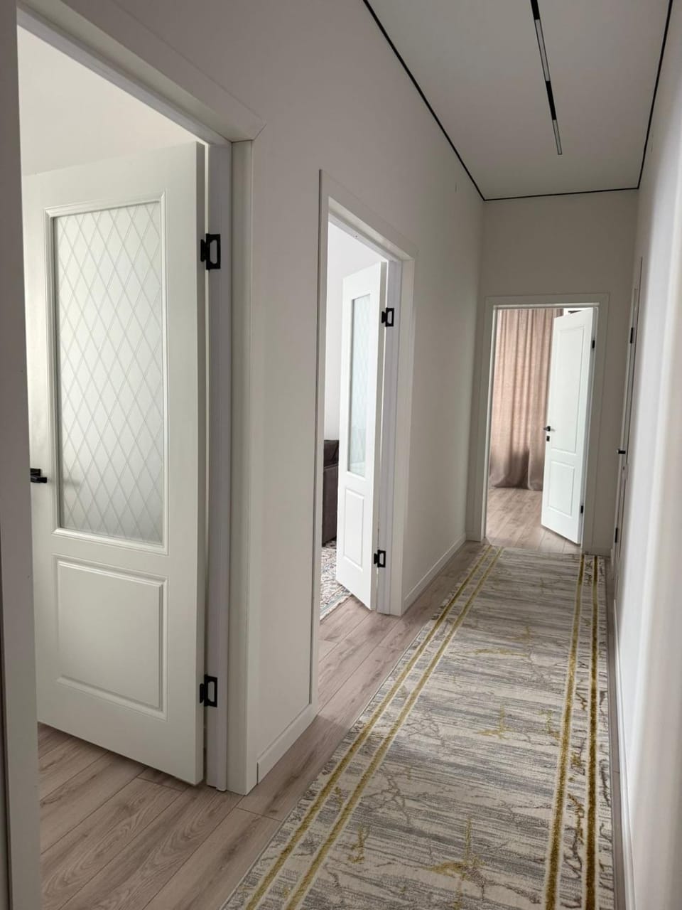 Просторная и большая двухкомнатная квартира Apartment in Almaty