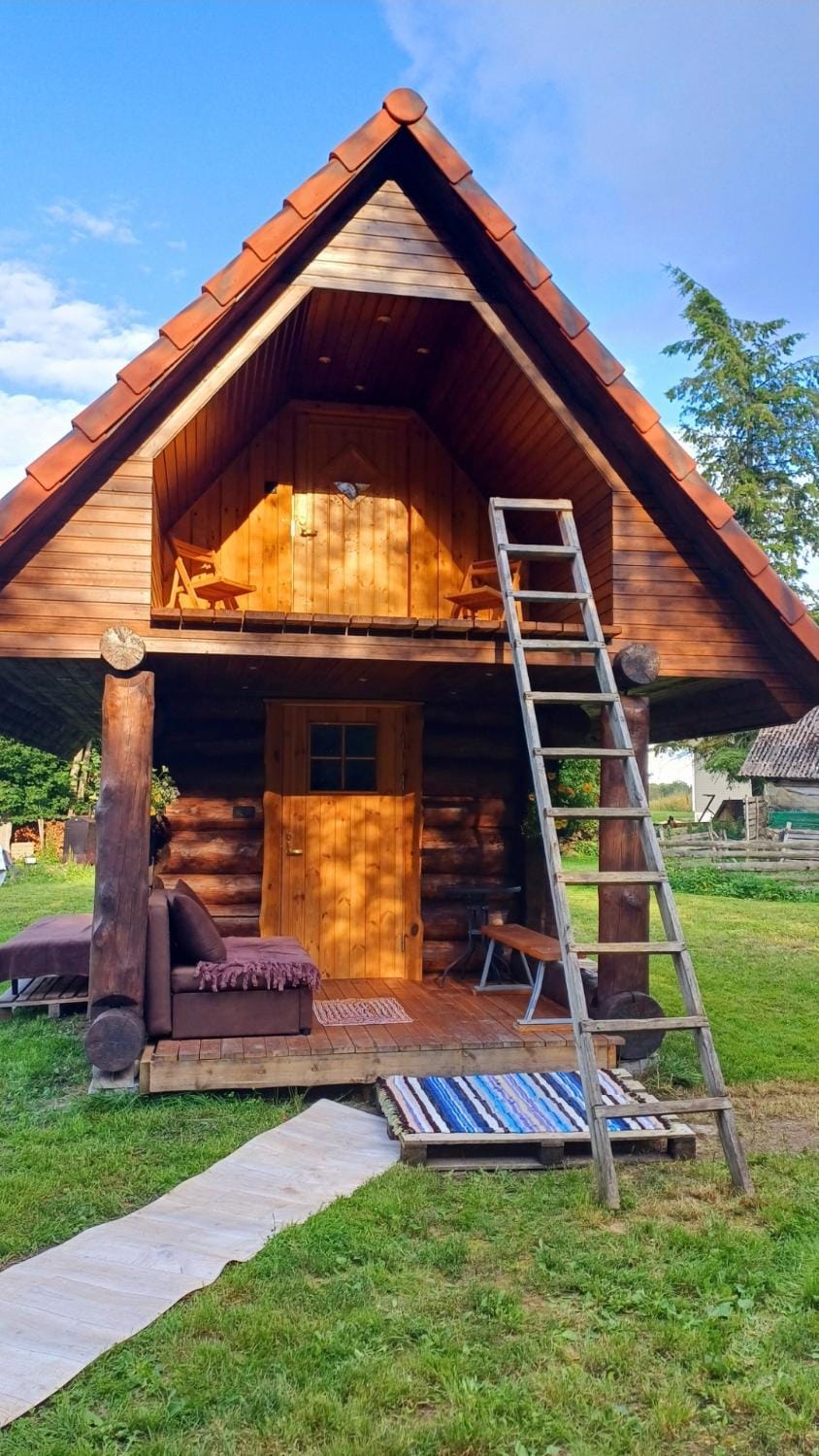 Tammiku Saunamaja & Bubble House House in Estonia