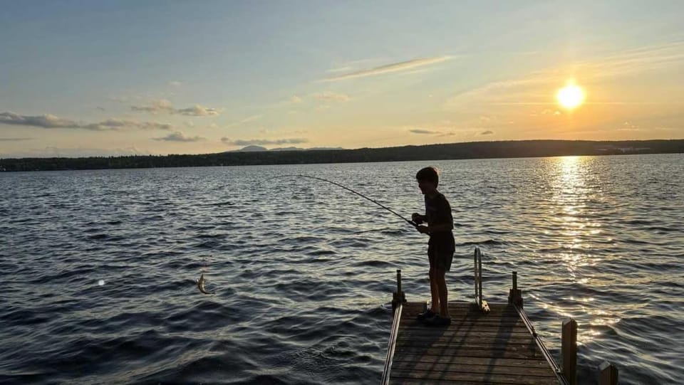 La Brise O-Lac Chalet in Sherbrooke