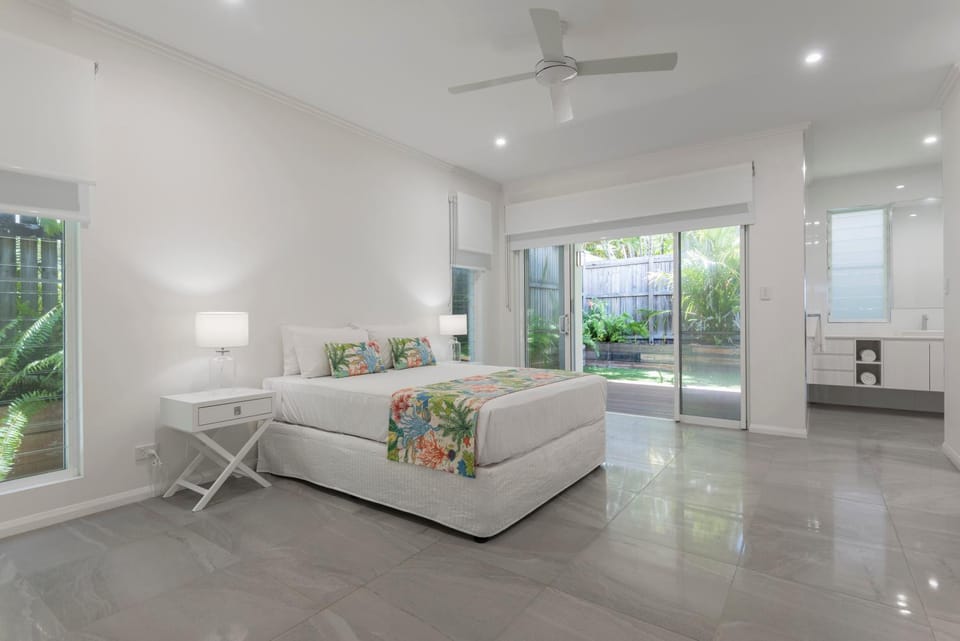 Patio, Bedroom