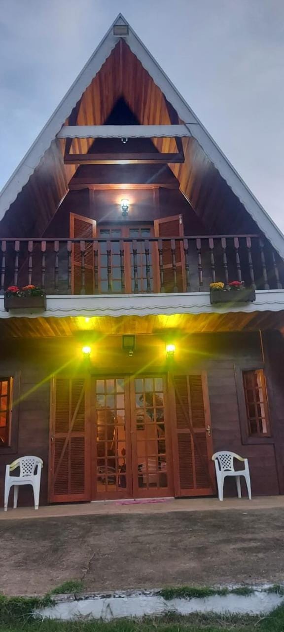 Sítio Vista Alegre Chalet in State of São Paulo