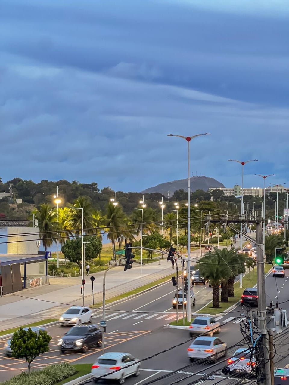 Apê com vista para o mar e clima animado Apartment in Vitoria