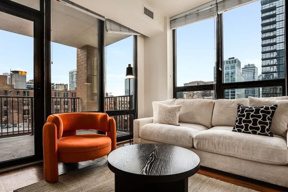 Boulevard Stays Walk Everywhere 5 mins to Magnificent Mile River North 05 Apartment in River North